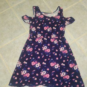 BEAUTIFUL Cold Shoulder Dress